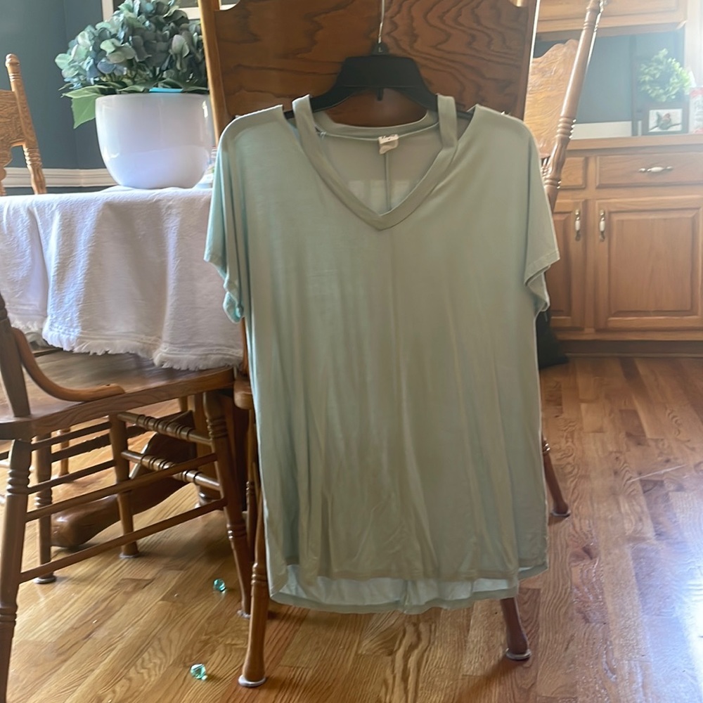 Sew In Love casual off the shoulder blouse, M
